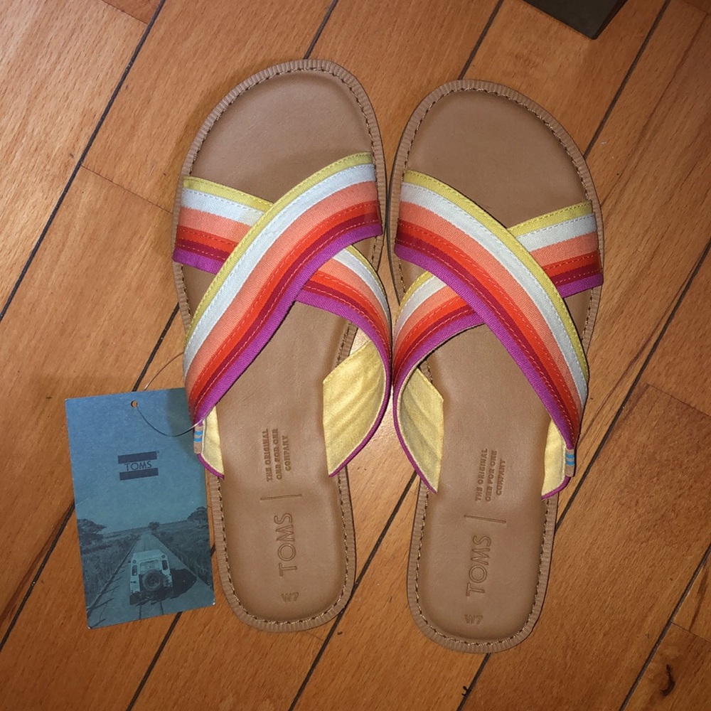 TOMS sandals - never worn!